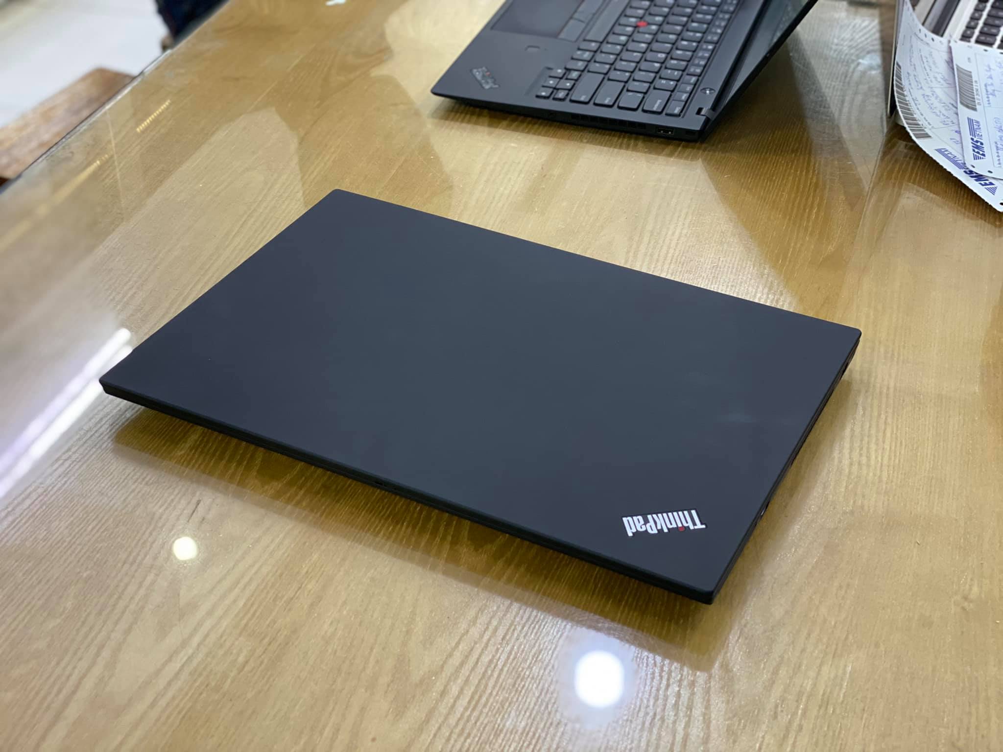 Laptop Lenovo Thinkpad P15S Gen 1-9.jpg